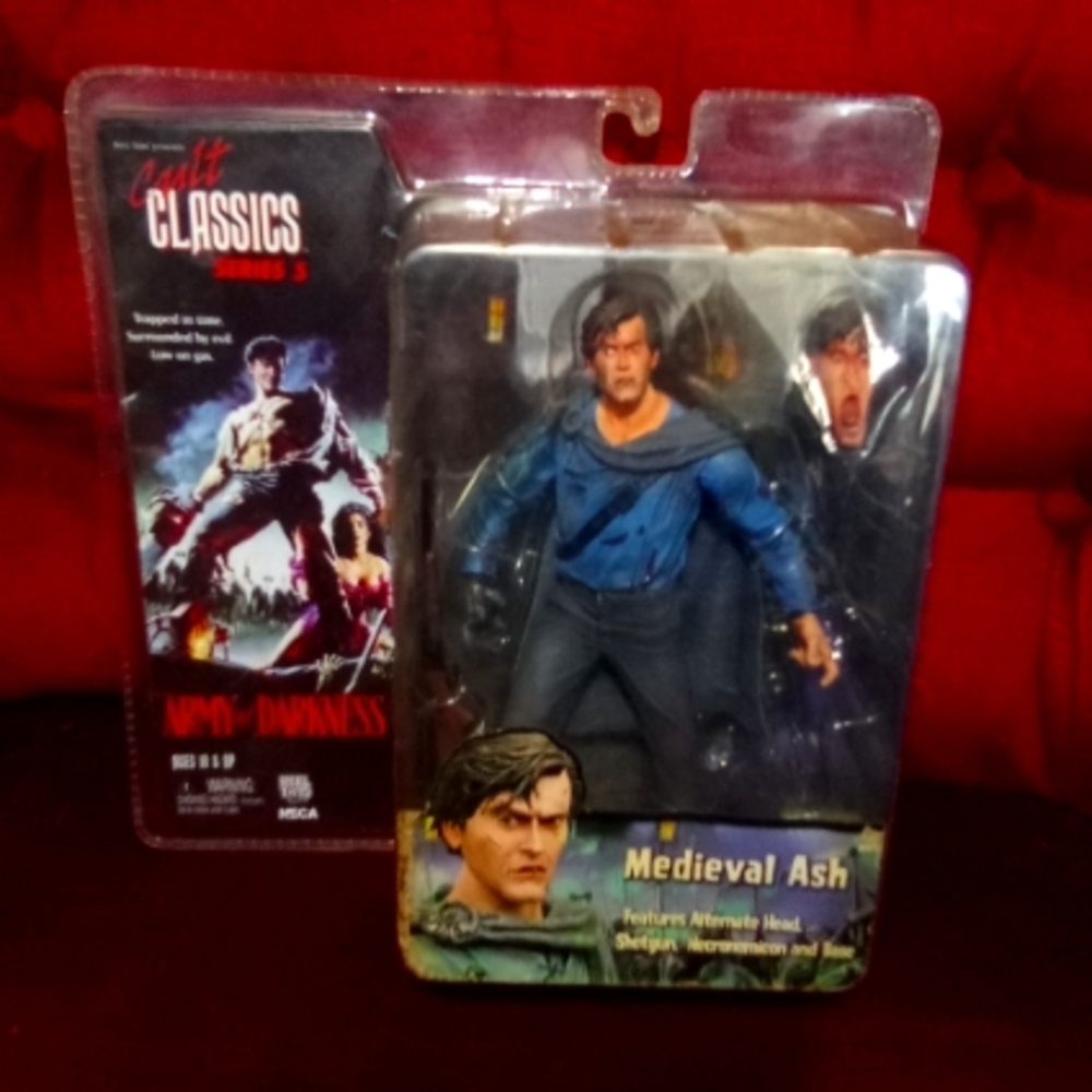 Neca Cult Classics Series 5 Army of Darkness Medieval Ash ~ NIB